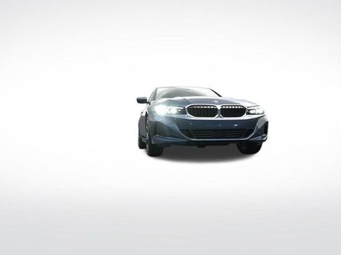 New 2026 BMW 330i xDrive Sedan w/ Premium Package image 37