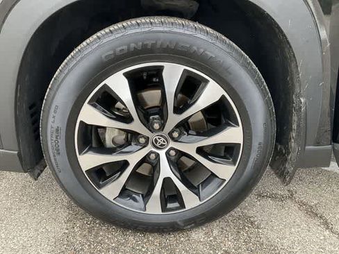 Certified 2024 Toyota Grand Highlander AWD Hybrid image 12