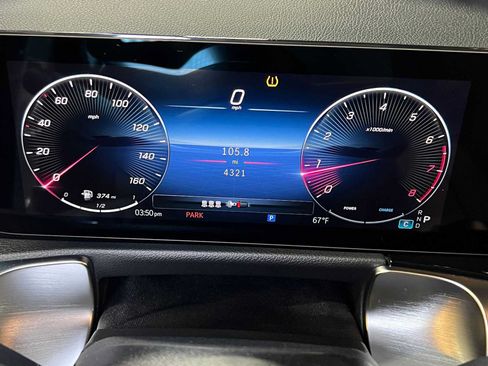 Certified 2026 Mercedes-Benz GLB 250 4MATIC image 31