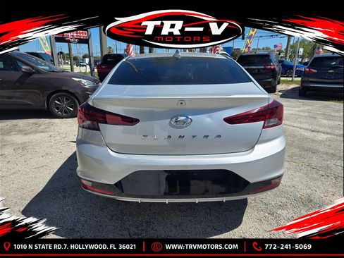 Used 2020 Hyundai Elantra Value Edition w/ Cargo Package (C1) FWD image 5