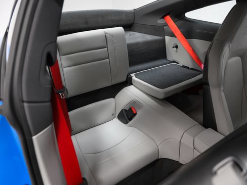 Certified 2022 Porsche 911 Carrera GTS RWD image 26