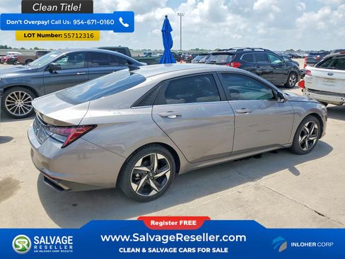 Used 2022 Hyundai Elantra Limited w/ Preferred Accessory Package FWD image 4