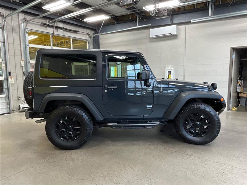 Used 2017 Jeep Wrangler Sport w/ Quick Order Package 23S AWD/4WD image 6