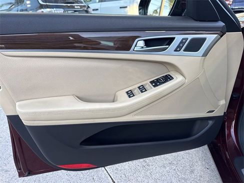 Used 2016 Hyundai Genesis 3.8 w/ Option Group 03 image 13