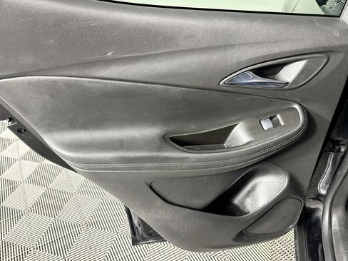 Used 2022 Buick Encore GX Preferred w/ Cold Weather Comfort Package image 25