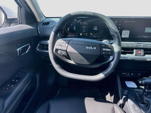 New 2026 Kia K4 EX FWD image 21