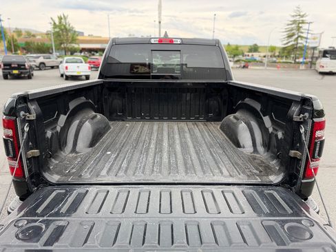Used 2020 RAM 1500 Big Horn AWD/4WD image 17
