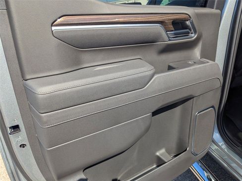 New 2026 Chevrolet Silverado 1500 LT image 14