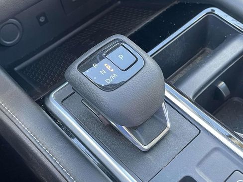 Used 2023 Nissan Pathfinder SL image 30