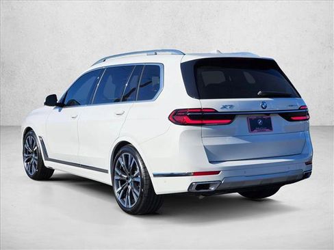 New 2026 BMW X7 xDrive40i w/ Premium Package image 9