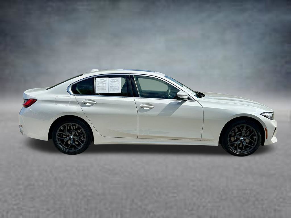 Used 2026 BMW 330i xDrive Sedan AWD/4WD image 4