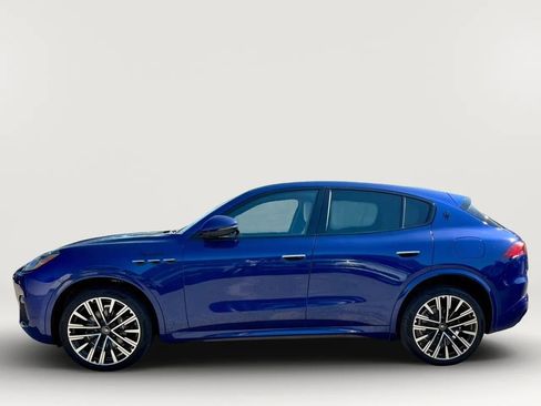Used 2023 Maserati Grecale Modena AWD/4WD image 4