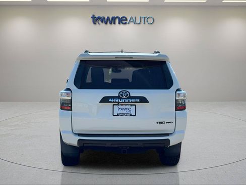 Used 2016 Toyota 4Runner TRD Pro AWD/4WD image 4