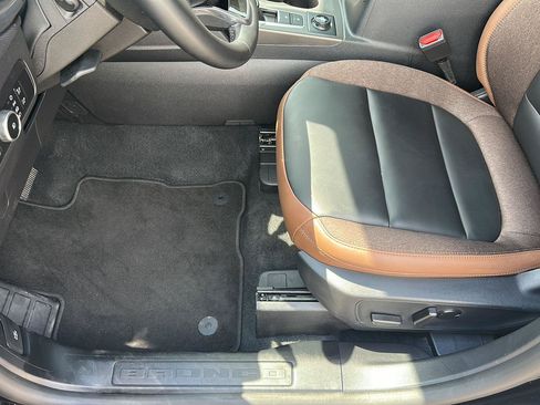 Certified 2025 Ford Bronco Sport Outer Banks w/ Outer Banks Tech Package+ AWD/4WD image 12