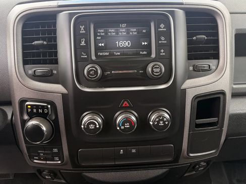 Used 2017 RAM 1500 Express AWD/4WD image 24