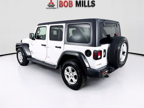 Used 2021 Jeep Wrangler Unlimited Sport image 5