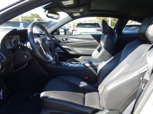 Used 2021 INFINITI Q60 3.0t Luxe w/ Essential Package image 12