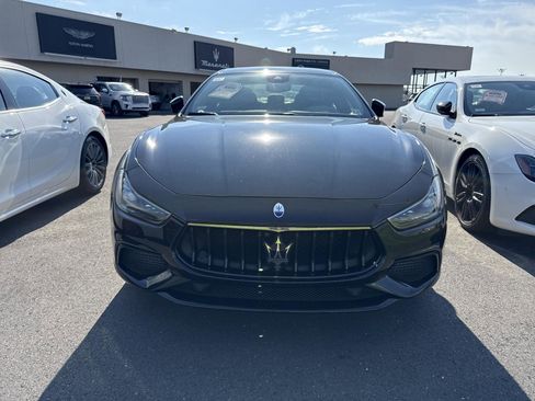 Used 2022 Maserati Ghibli Modena Q4 image 2