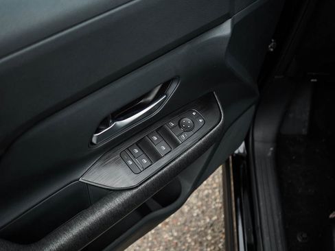 New 2026 Nissan Kicks SV w/ SV Premium Package image 18