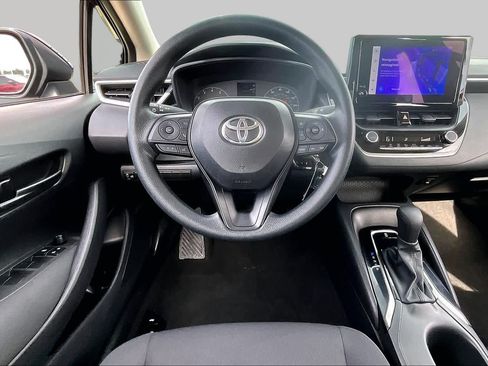 Used 2024 Toyota Corolla LE FWD image 6