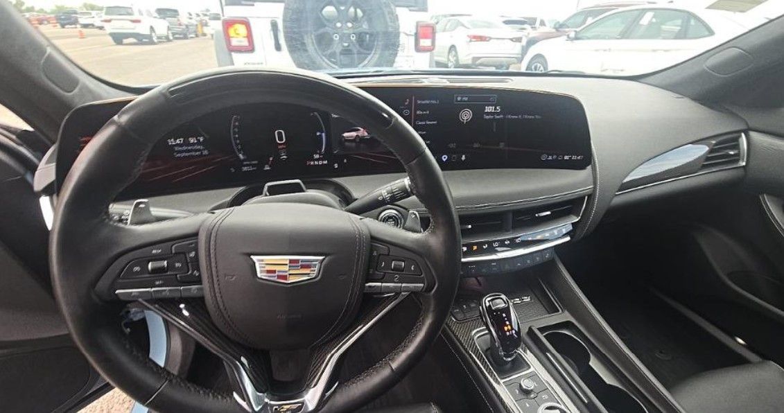 Used 2025 Cadillac CT5 V Blackwing w/ Precision Package RWD image 4