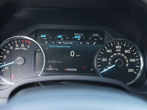Used 2019 Ford F150 Lariat w/ Equipment Group 502A Luxury AWD/4WD image 25