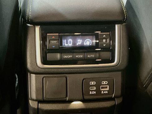 Used 2024 Subaru Ascent Onyx Edition AWD/4WD image 25