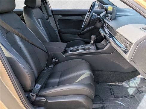 Used 2025 Honda Civic Sport image 22