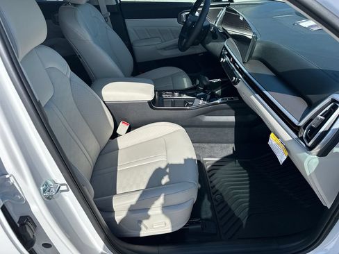 New 2026 Kia Sorento SX FWD image 13
