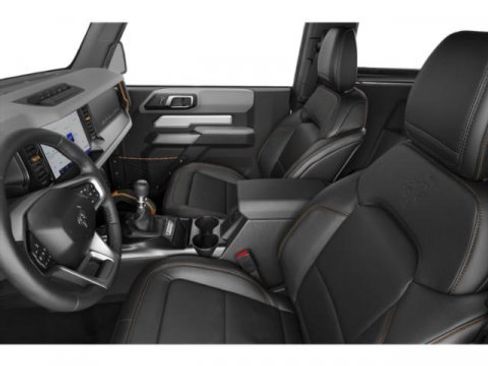 Used 2023 Ford Bronco Badlands image 9