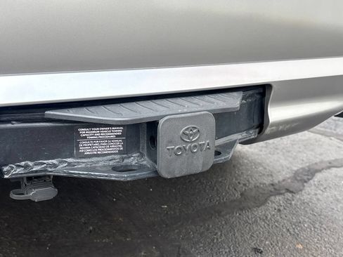 Used 2025 Toyota Highlander Platinum AWD/4WD image 39