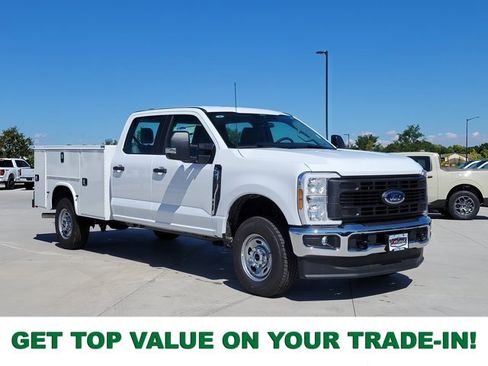 New 2026 Ford F250 XL w/ XL Chrome Package image 1