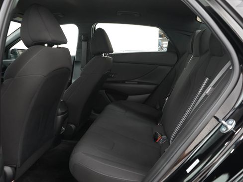 Certified 2026 Hyundai Elantra SEL FWD image 13