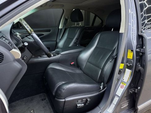 Used 2013 Lexus LS 460 460 image 17