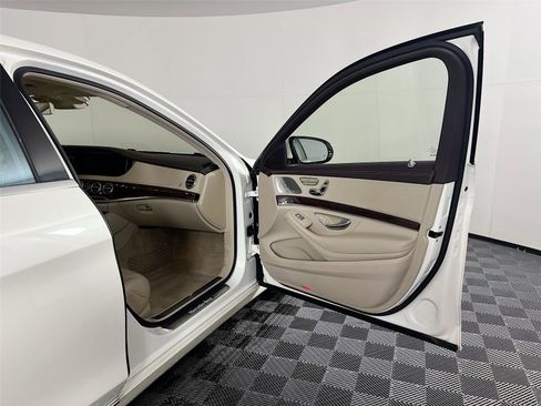 Used 2018 Mercedes-Benz S 450 4MATIC Sedan image 27
