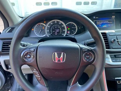 Used 2013 Honda Accord EX image 17