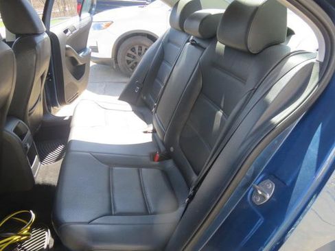 Used 2015 Volkswagen Jetta SE image 21