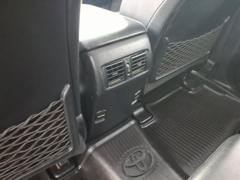 Used 2019 Toyota 4Runner Limited image 9