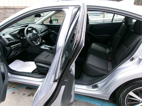 Used 2021 Subaru Impreza 2.0i Premium AWD/4WD image 13