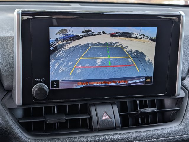 Used 2024 Toyota RAV4 XLE w/ Convenience Package FWD image 18