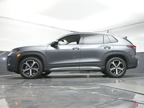 New 2026 Volkswagen Tiguan SE image 35