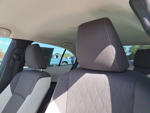 Certified 2025 Toyota Corolla LE image 16