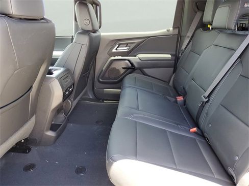 New 2025 Chevrolet Silverado EV LT image 14