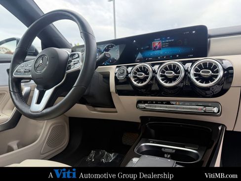 Certified 2021 Mercedes-Benz CLA 250 4MATIC image 31
