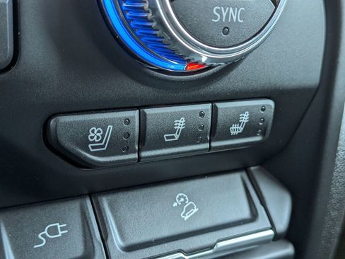 Used 2022 GMC Sierra 2500 Denali w/ Denali Ultimate Package image 26