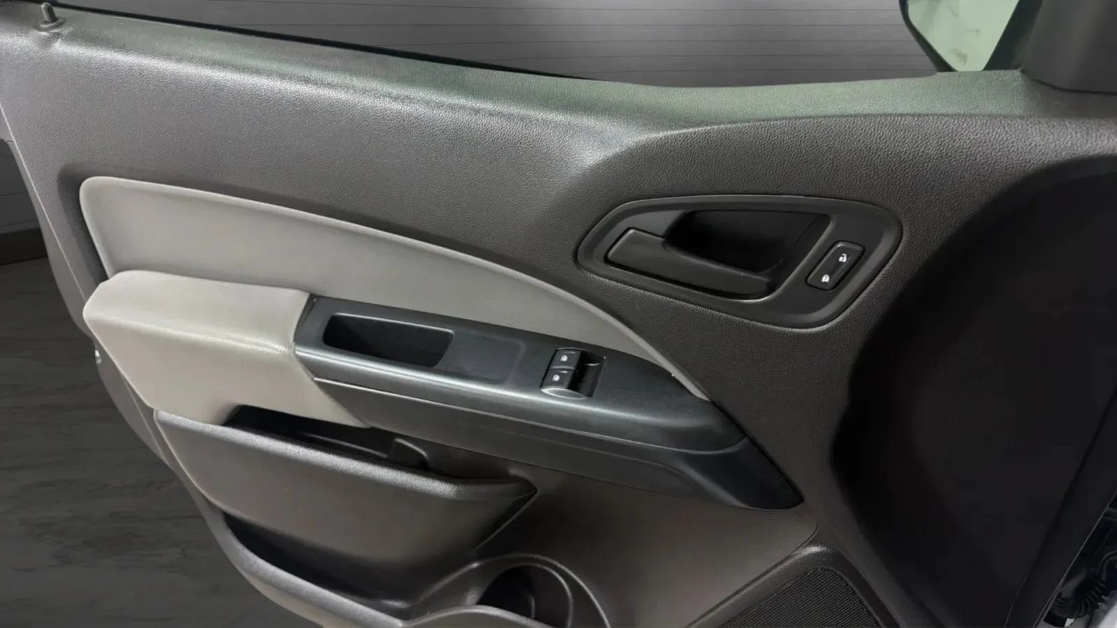 Used 2016 Chevrolet Colorado W/T RWD image 10