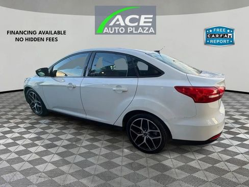 Used 2018 Ford Focus SEL image 7