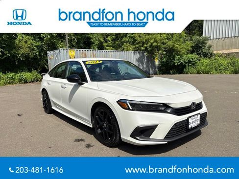 Used 2024 Honda Civic Sport image 1