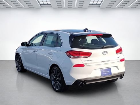 Used 2018 Hyundai Elantra GT Sport w/ Sport Tech Package 04 image 5