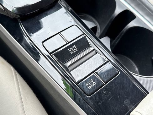Used 2023 Hyundai Sonata SEL FWD image 25